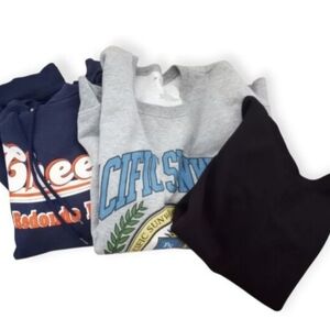 Sweatshirt Bundle 3 Items Sz.S EUC.